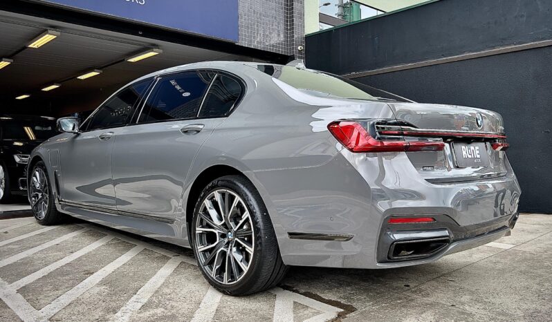 BMW 745LE M SPORT 3.0 TWINPOWER HÍBRIDO 2021 BLINDADO CARBON full
