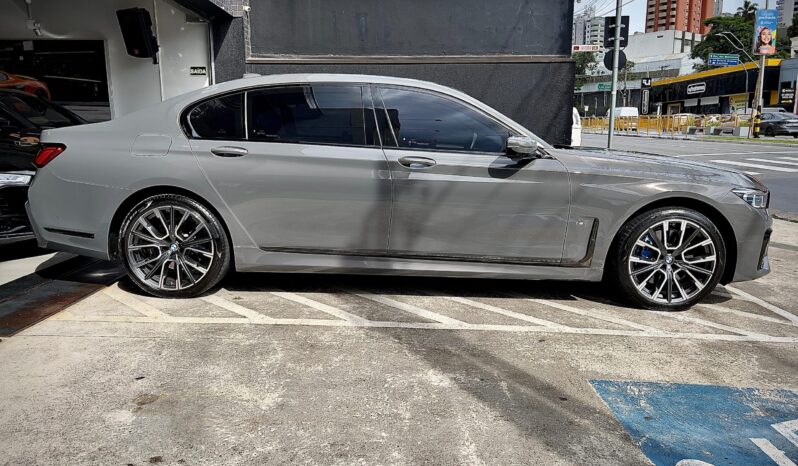 BMW 745LE M SPORT 3.0 TWINPOWER HÍBRIDO 2021 BLINDADO CARBON full