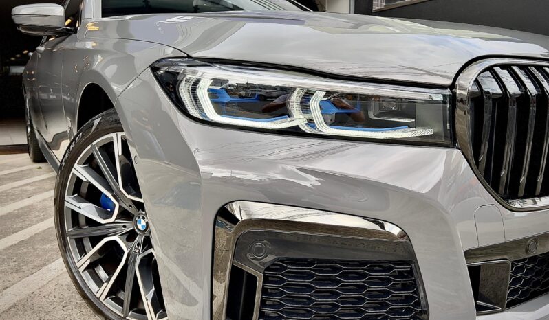 BMW 745LE M SPORT 3.0 TWINPOWER HÍBRIDO 2021 BLINDADO CARBON full