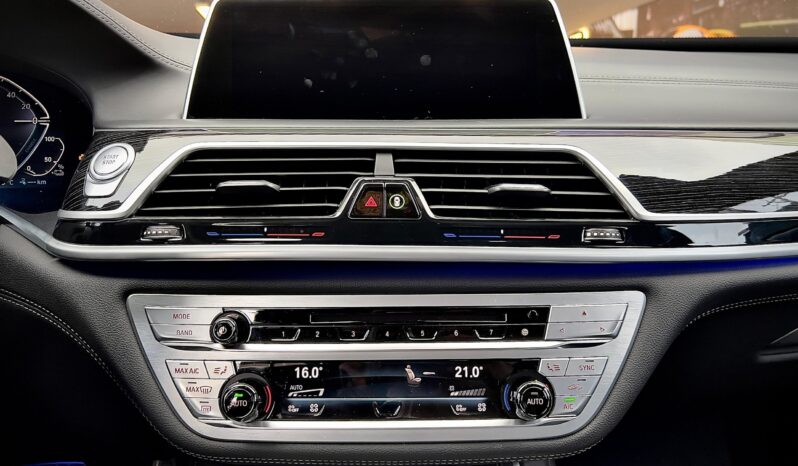 BMW 745LE M SPORT 3.0 TWINPOWER HÍBRIDO 2021 BLINDADO CARBON full