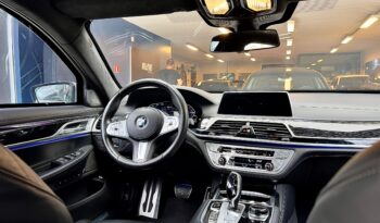 BMW 745LE M SPORT 3.0 TWINPOWER HÍBRIDO 2021 BLINDADO CARBON full