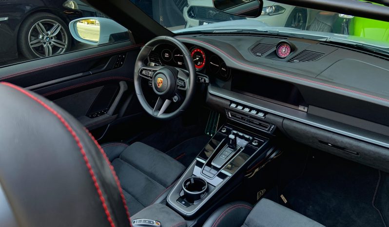 PORSCHE 911 CARRERA 4 GTS CABRIOLET 2024 full