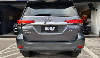 TOYOTA HILUX SW4 SRX 2.8 TURBO INTERCOOLER DIESEL 7 LUGARES 2017 BLINDADO TARGET full