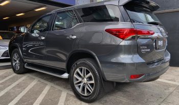 TOYOTA HILUX SW4 SRX 2.8 TURBO INTERCOOLER DIESEL 7 LUGARES 2017 BLINDADO TARGET full
