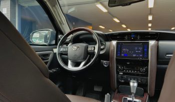 TOYOTA HILUX SW4 SRX 2.8 TURBO INTERCOOLER DIESEL 7 LUGARES 2017 BLINDADO TARGET full