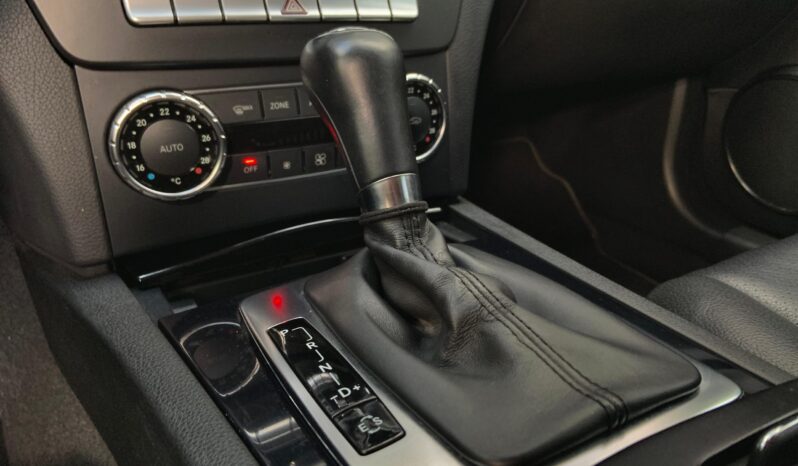 MERCEDES BENZ C180 CLASSIC 1.6 TURBO GASOLINA 2012 full