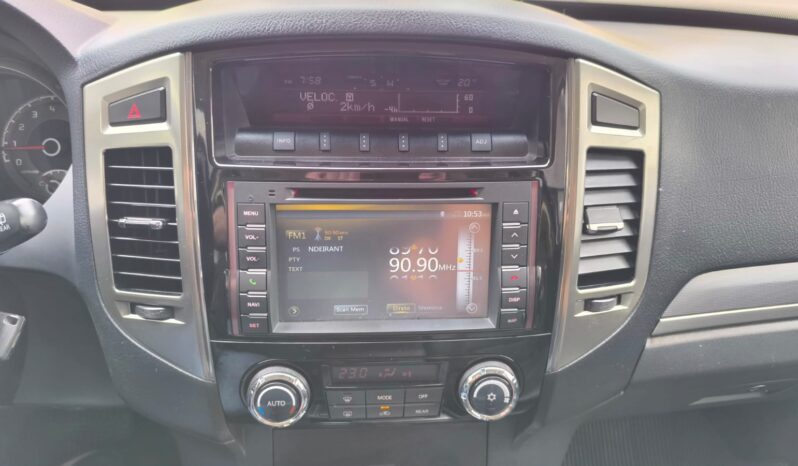 MITSUBISHI PAJERO FULL HPE 3.2 DIESEL – BLINDADA – 2017 full