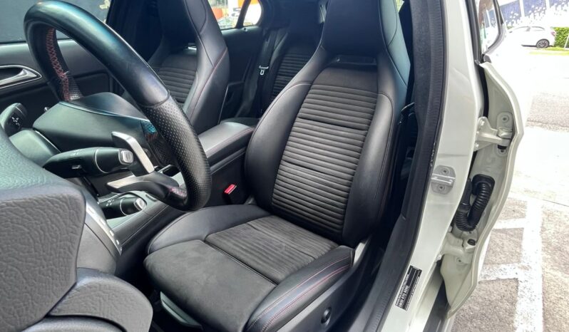 MERCEDES-BENZ GLA 250 2017 2.0 TURBO GASOLINA SPORT  AUTOMÁTICO full