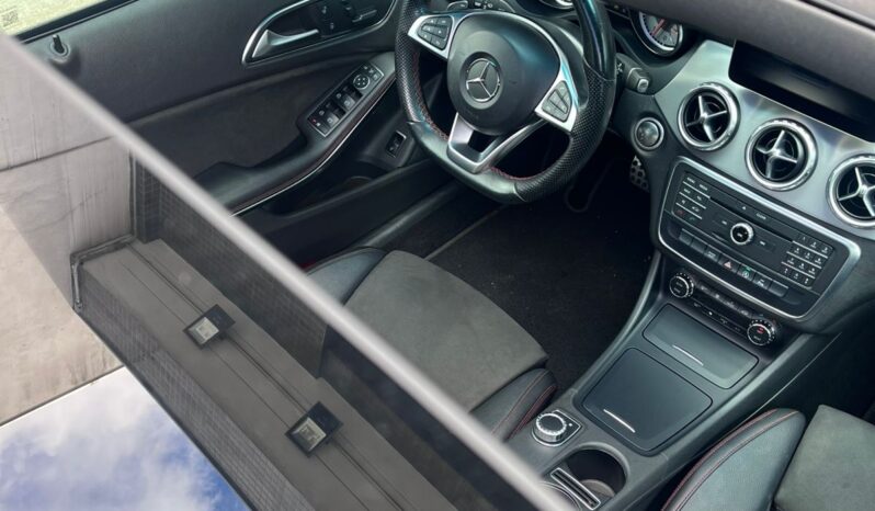 MERCEDES-BENZ GLA 250 2017 2.0 TURBO GASOLINA SPORT  AUTOMÁTICO full