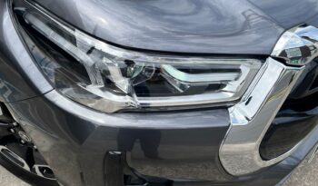 TOYOTA HILUX 2.8 D-4D TURBO DIESEL SRX BLINDADO 2026 full