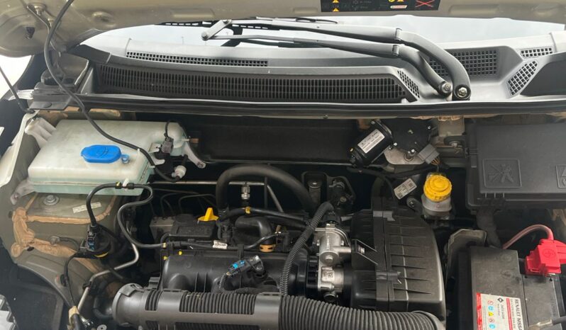 RENAULT KWID 1.0 12V SCE FLEX OUTSIDER MANUAL full