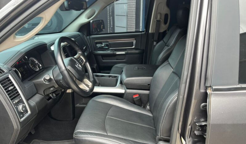 RAM 1500 5.7 V8 GASOLINA REBEL CD 4X4 AUTOMÁTICO full