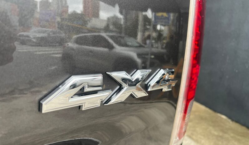 RAM 1500 5.7 V8 GASOLINA REBEL CD 4X4 AUTOMÁTICO full