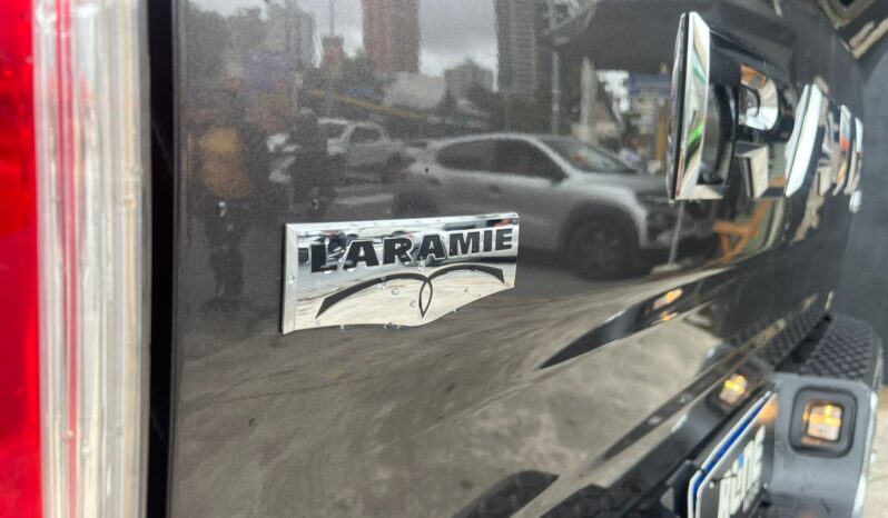 RAM 1500 5.7 V8 GASOLINA REBEL CD 4X4 AUTOMÁTICO full