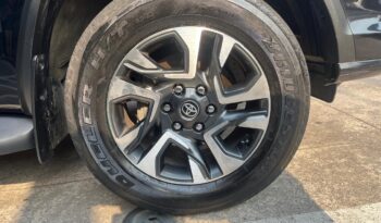 TOYOTA HILUX SW4 2.8 D-4D TURBO DIESEL DIAMOND 7L 4X4 AUTOMÁTICO full