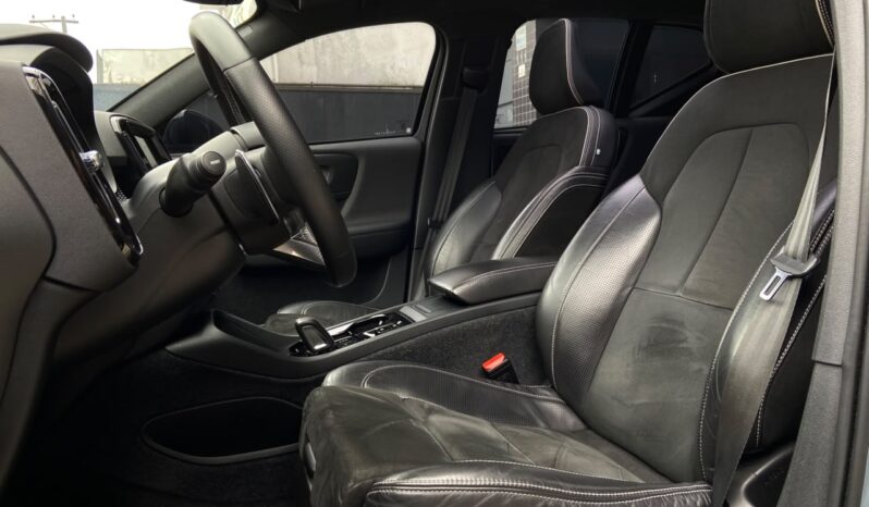 VOLVO XC40 2.0 T5 GASOLINA R-DESIGN AWD GEARTRONIC 2020 BLINDADO CARBON full