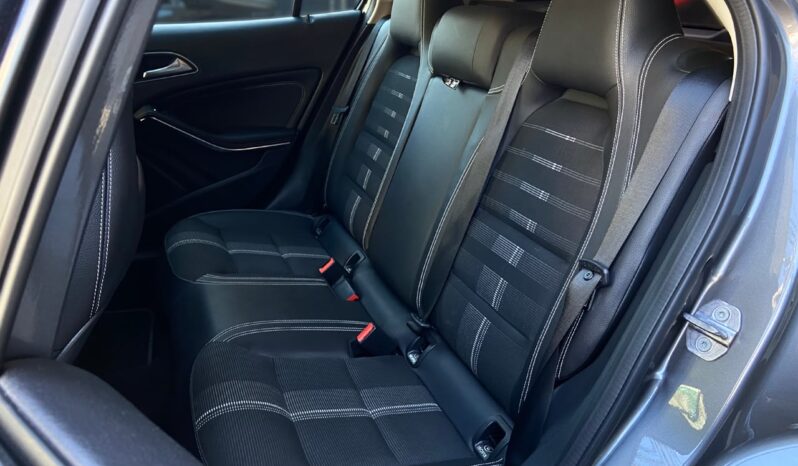 MERCEDES BENZ GLA 200 ADVANCE 1.6 CGI FLEX 2019 full