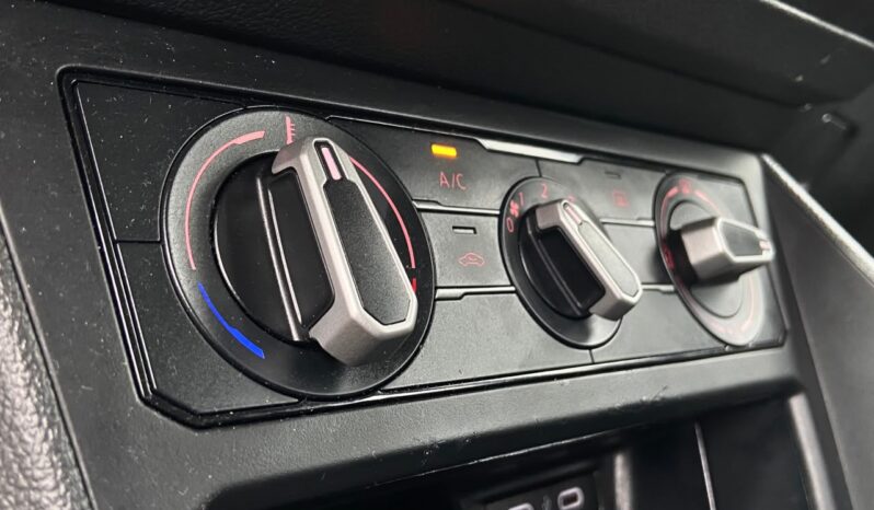 VOLKSWAGEN NIVUS COMFORTLINE 1.0 200 TSI TOTAL FLEX 2024 full